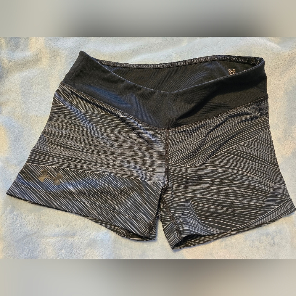 Under Armour Women's Black Striped Shorts